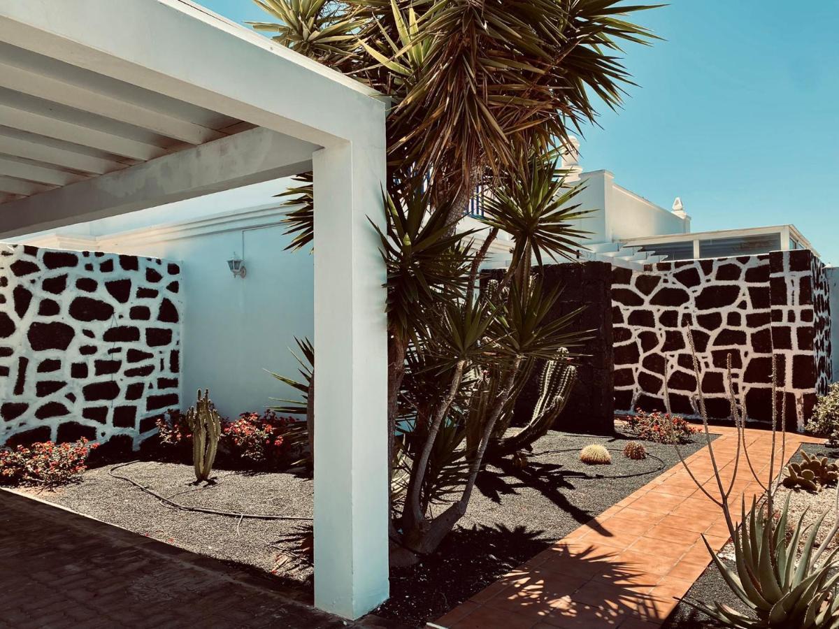 Villa Jardin Playa Blanca  Exteriör bild